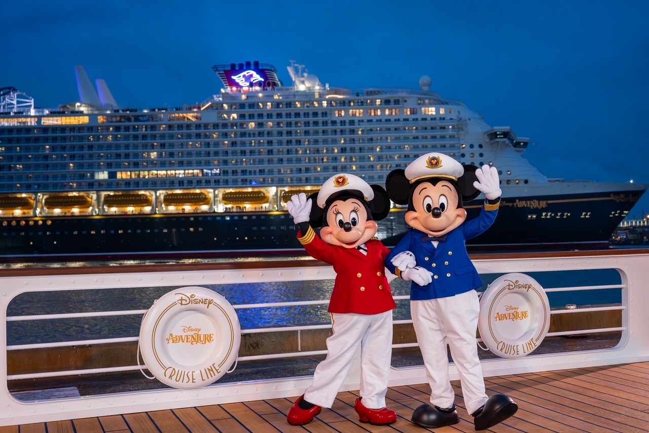 disney-adventure-port-